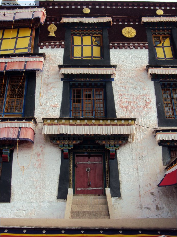 Drepung Monastery 4.JPG