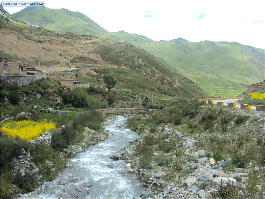 Tibet countryside 3.JPG