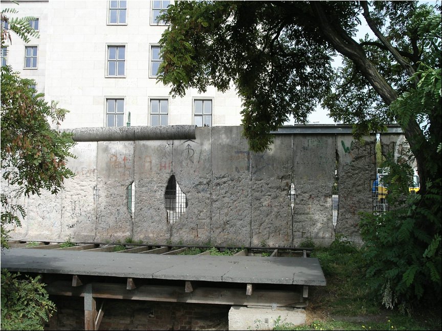 Berlin Wall1.jpg