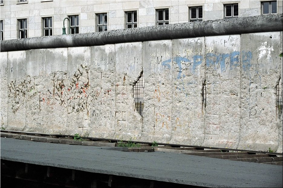 Berlin Wall4.jpg