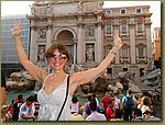 Sue shows off at Trevi.JPG