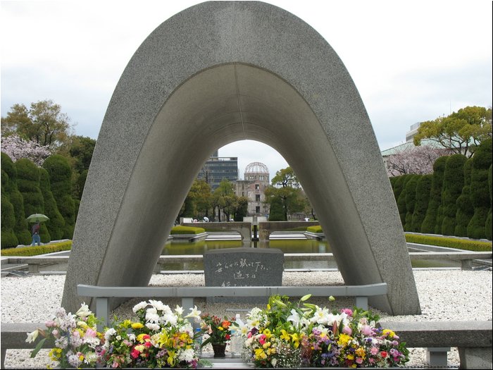 Hiroshima memorial.jpg