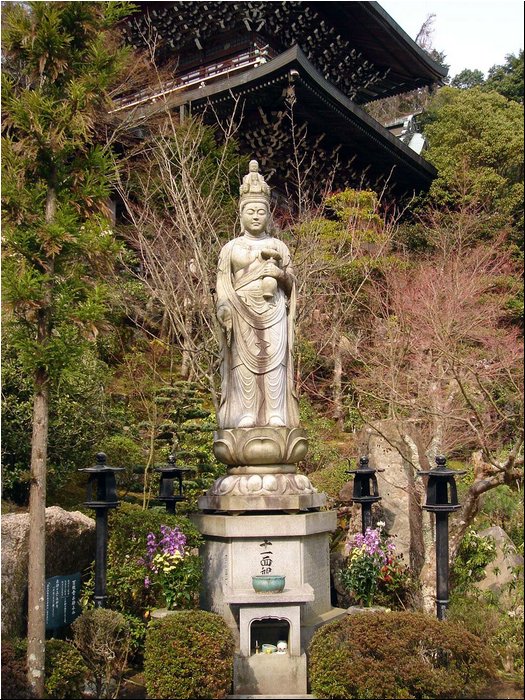 Miyajima Buddha statue 2.JPG