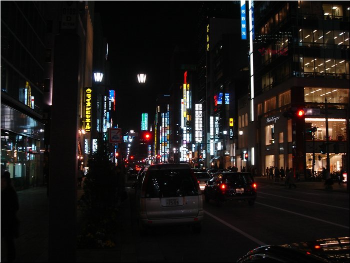 Ginza at night 1.JPG