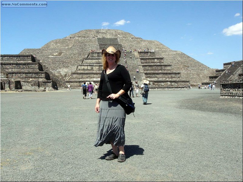 Mexico City Pyramids 4c.JPG