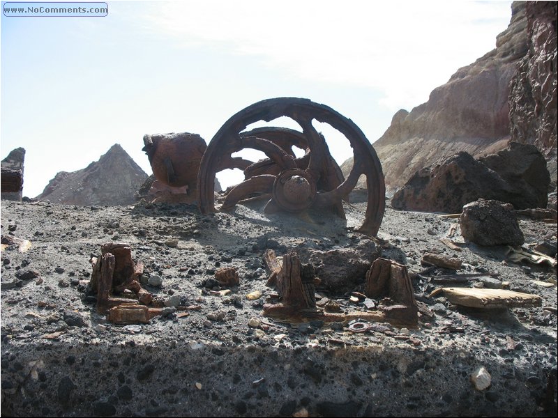 inside the crater - ruins of sulfur factory 1.jpg