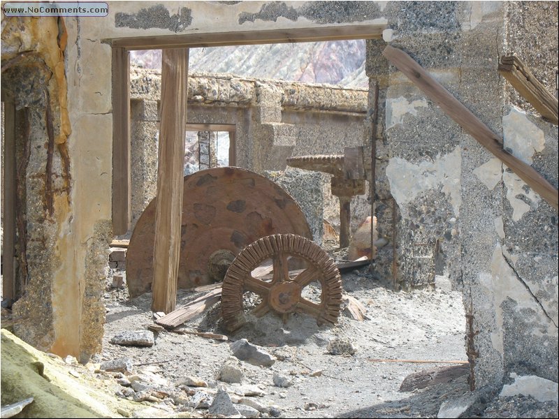 inside the crater - ruins of sulfur factory 3.jpg