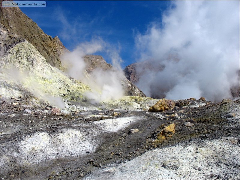 inside the crater- sulfur deposits 2.jpg