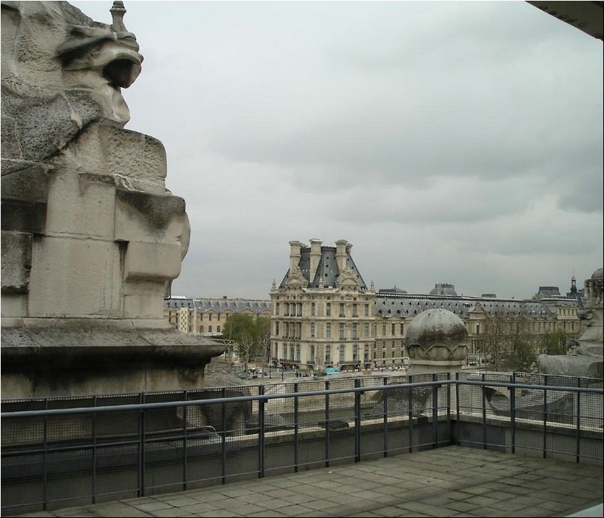 Louvre 3.jpg
