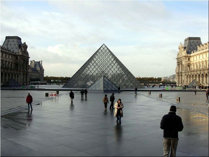 Louvre3.JPG
