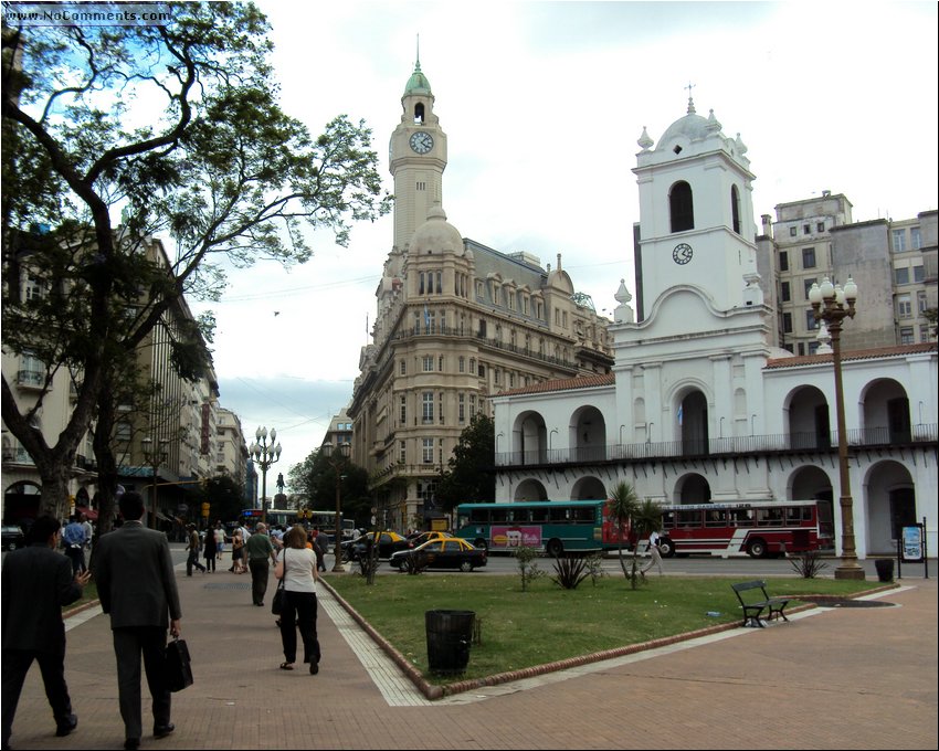 Buenos Aires Plaza de Mayo 2.JPG