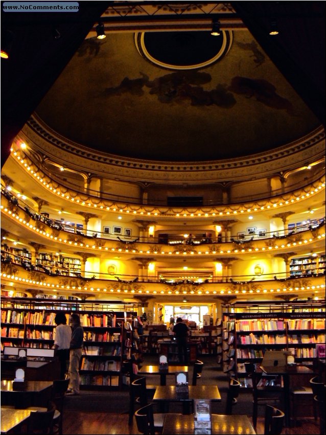 Buenos Aires bookstore in the theater 2.JPG