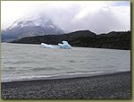 Torres_del_Paine Iceberg.JPG