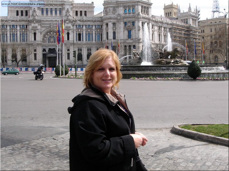 Madrid square.JPG