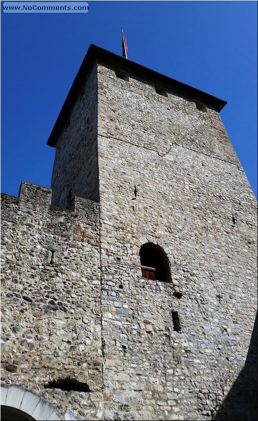 Chillon_Castle11.jpg