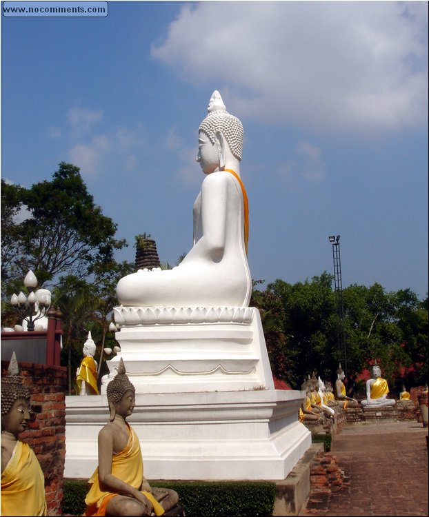 Ayutthaya - Sitting Buddha with disciples 1.JPG