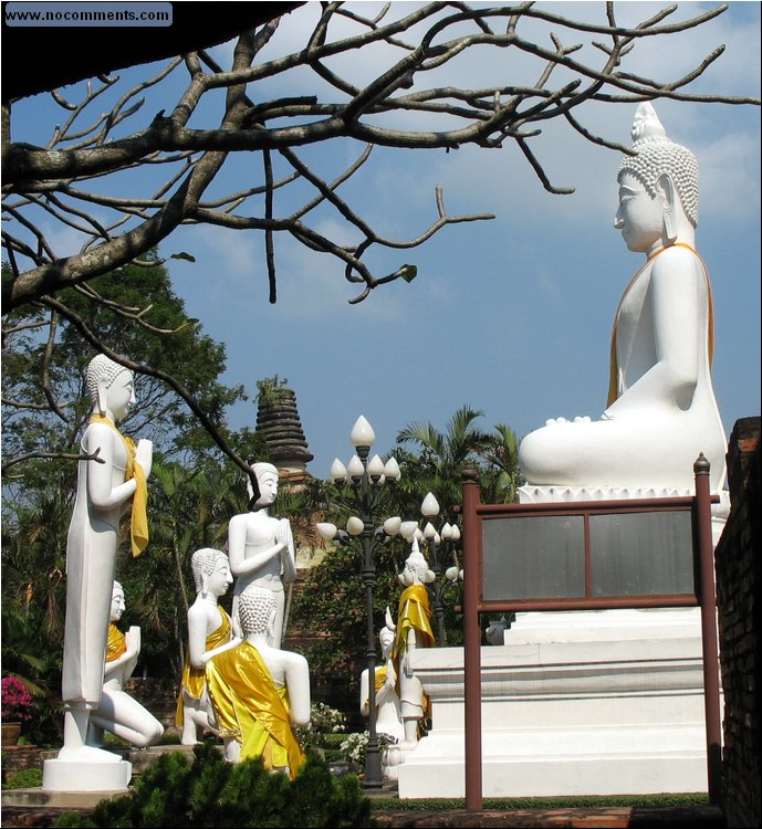 Ayutthaya - Sitting Buddha with disciples.jpg