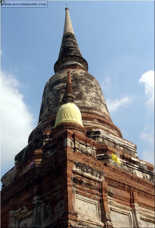 Ayutthaya - Stupa 2.JPG