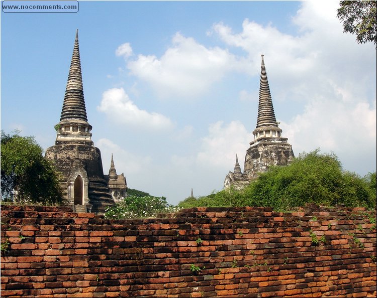 Ayutthaya - ruins 3.JPG