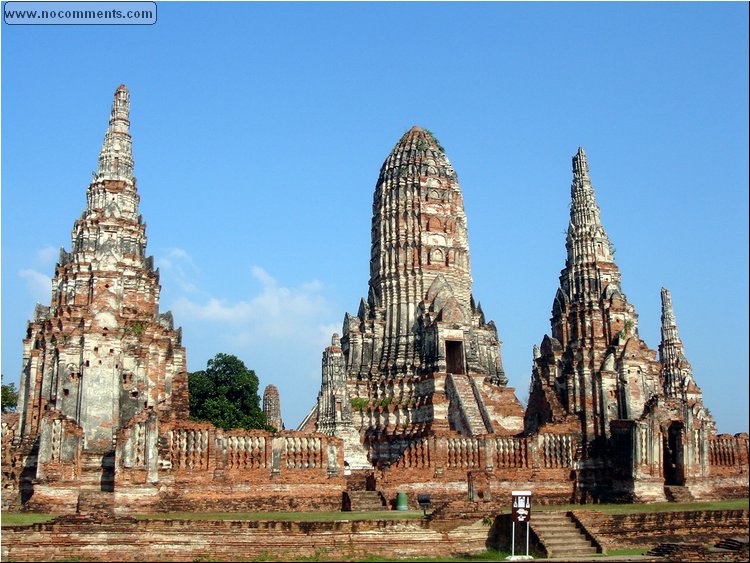 Ayutthaya - ruins 4b.JPG