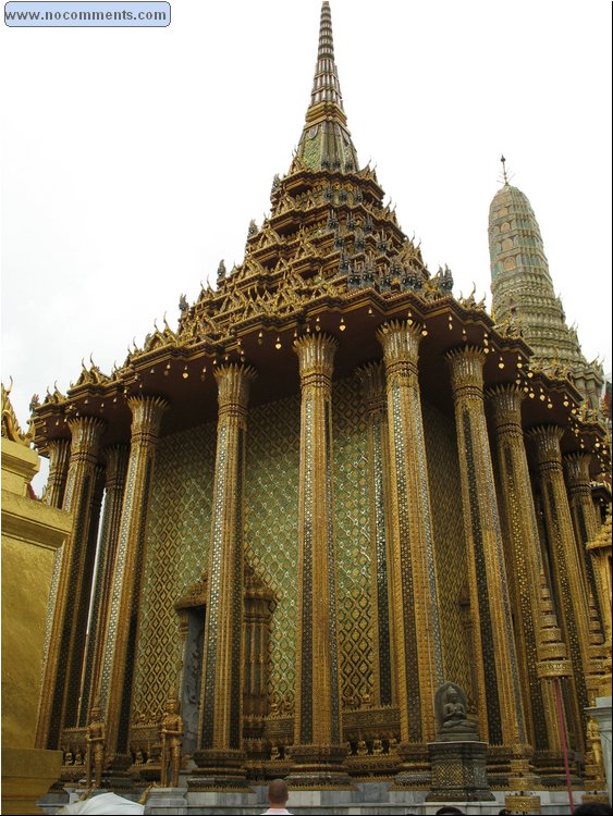 Grand Palace Home of the Emerald Buddha - Wat Phra Keo.jpg
