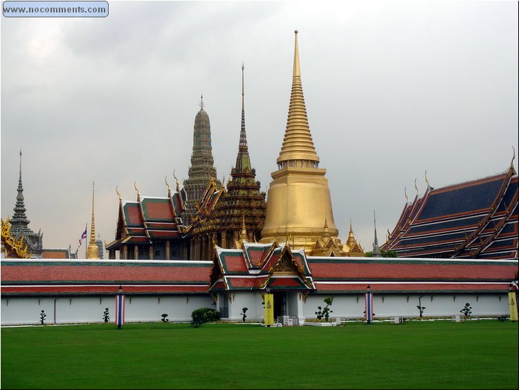 Grand Palace, 3 Temples.JPG