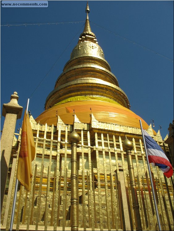 Lamphoon - Golden Stupa.jpg