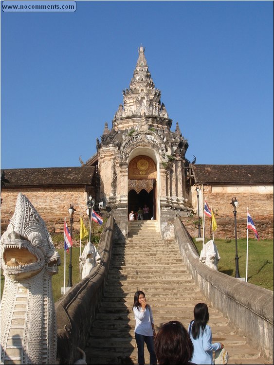 Lamphoon Temple.JPG