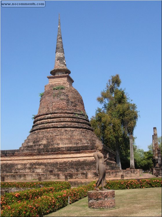 Sukhothai ruins - 2a.JPG