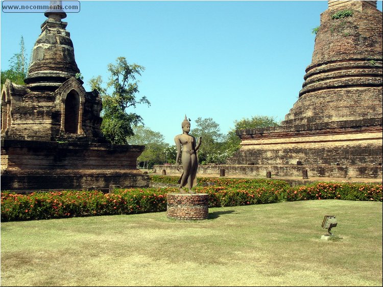 Sukhothai ruins - 2b.JPG