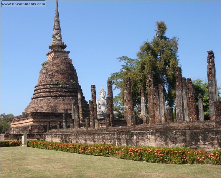 Sukhothai ruins - 2c.JPG