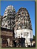 Sukhothai - 3 prangs temple detail.jpg