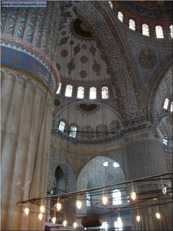 Blue Mosque inside.jpg