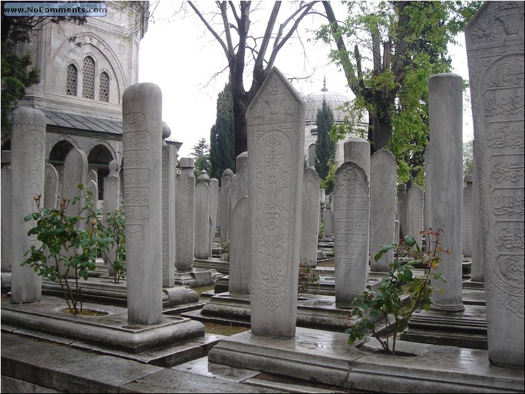 Suleymaniye Mosque Cemetery.JPG