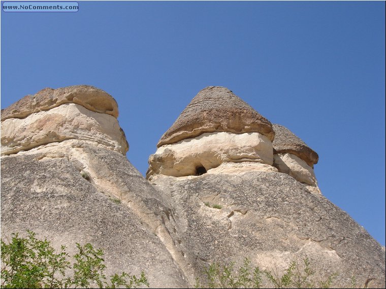 Kapadokia-Cappadocia chimneys.JPG