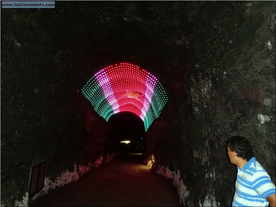 Salt Cathedral tunnel 06.JPG