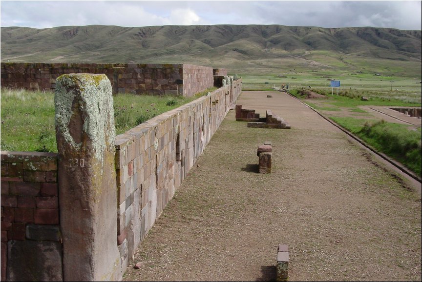 Tiwanaku 004.jpg