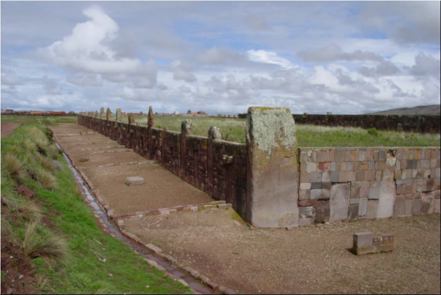 Tiwanaku 005.jpg