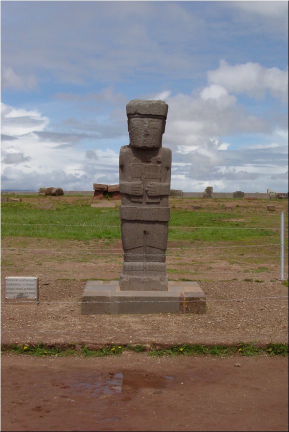 Tiwanaku 017.jpg