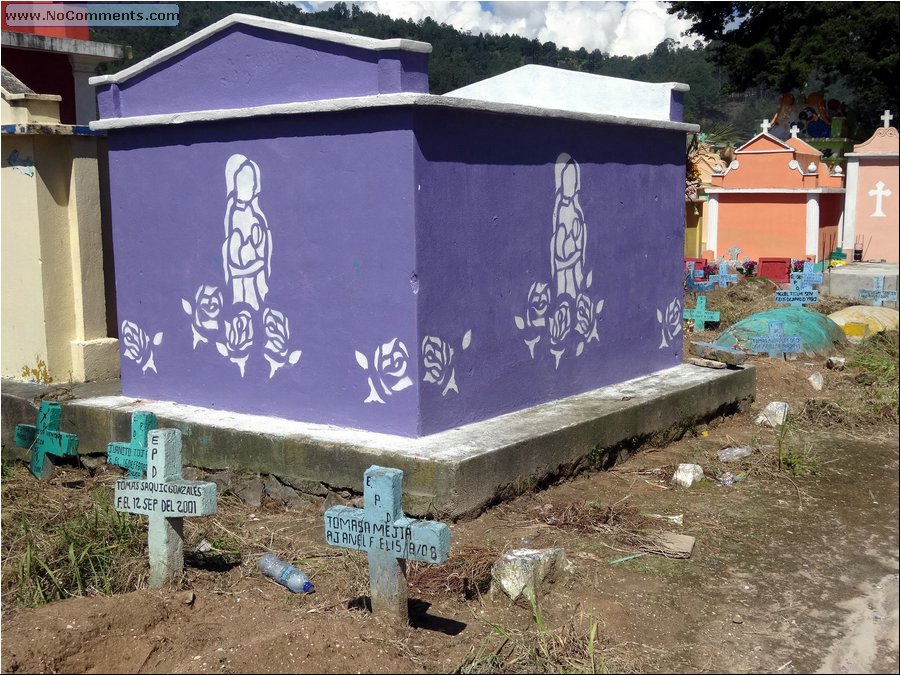 Chichicastenango Cemetery 10.JPG