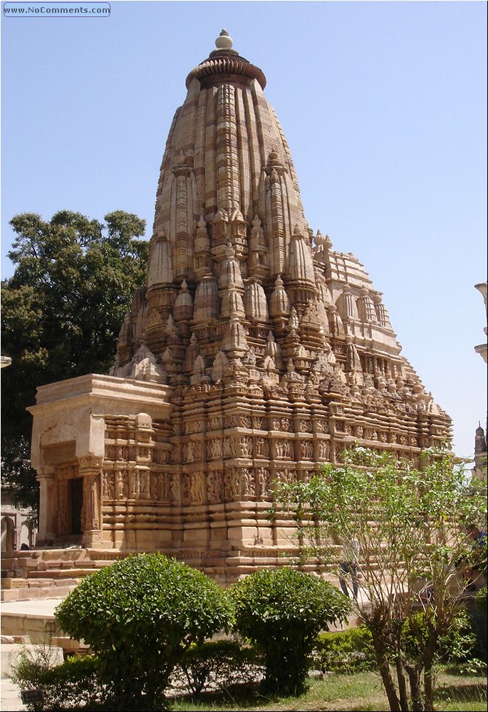 Khajuraho Temples 32.JPG