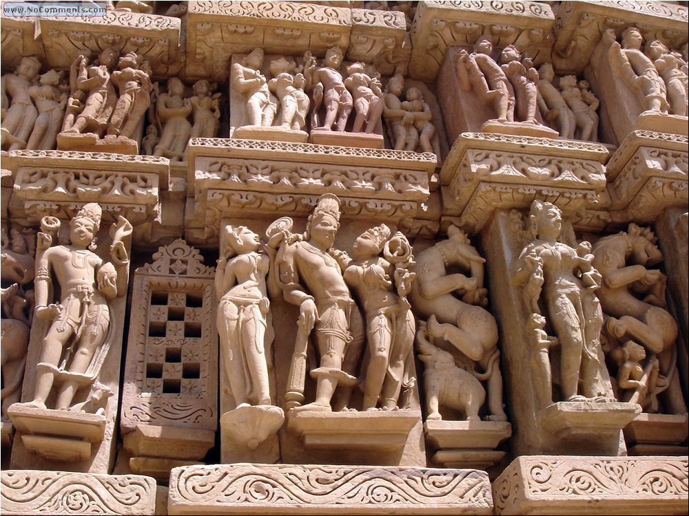 Khajuraho Temples 36.JPG