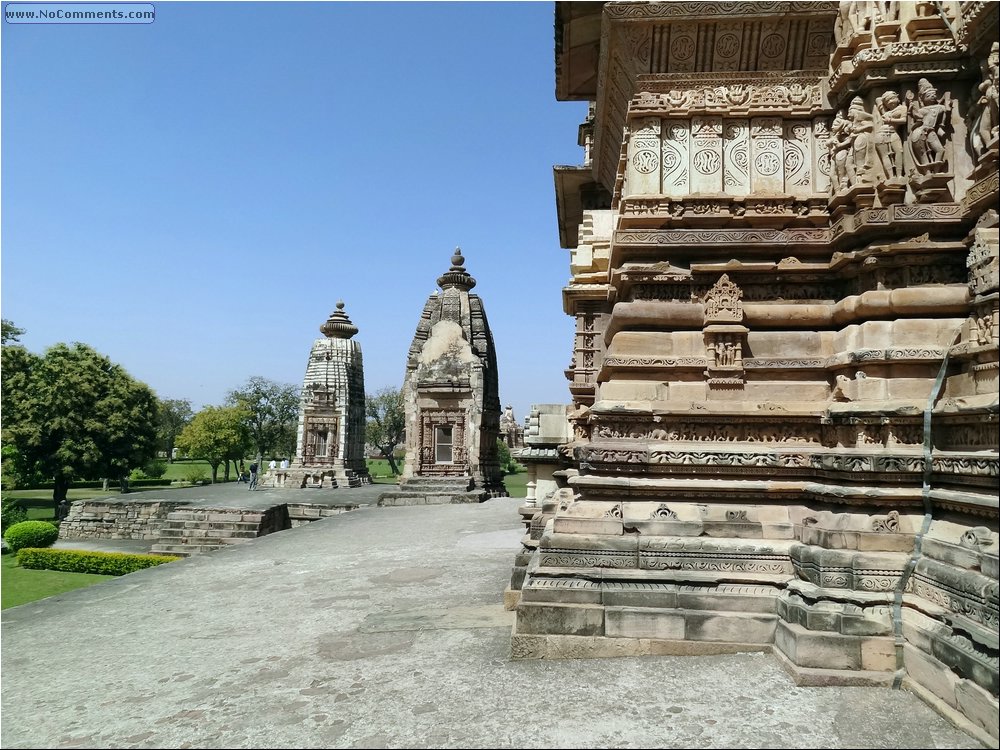 Khajuraho Temples 37.JPG