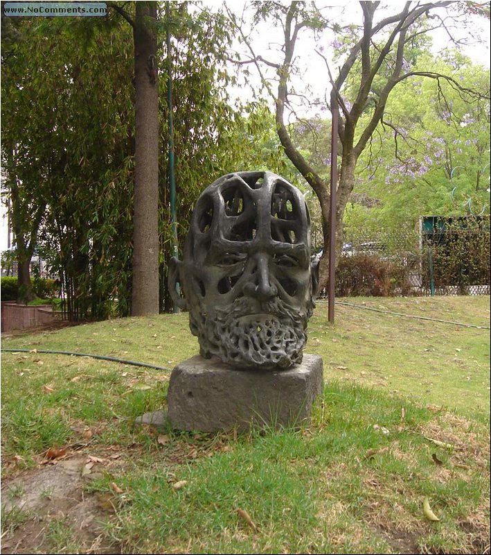 Modern Arts Museum Sculptures Garden 4.JPG